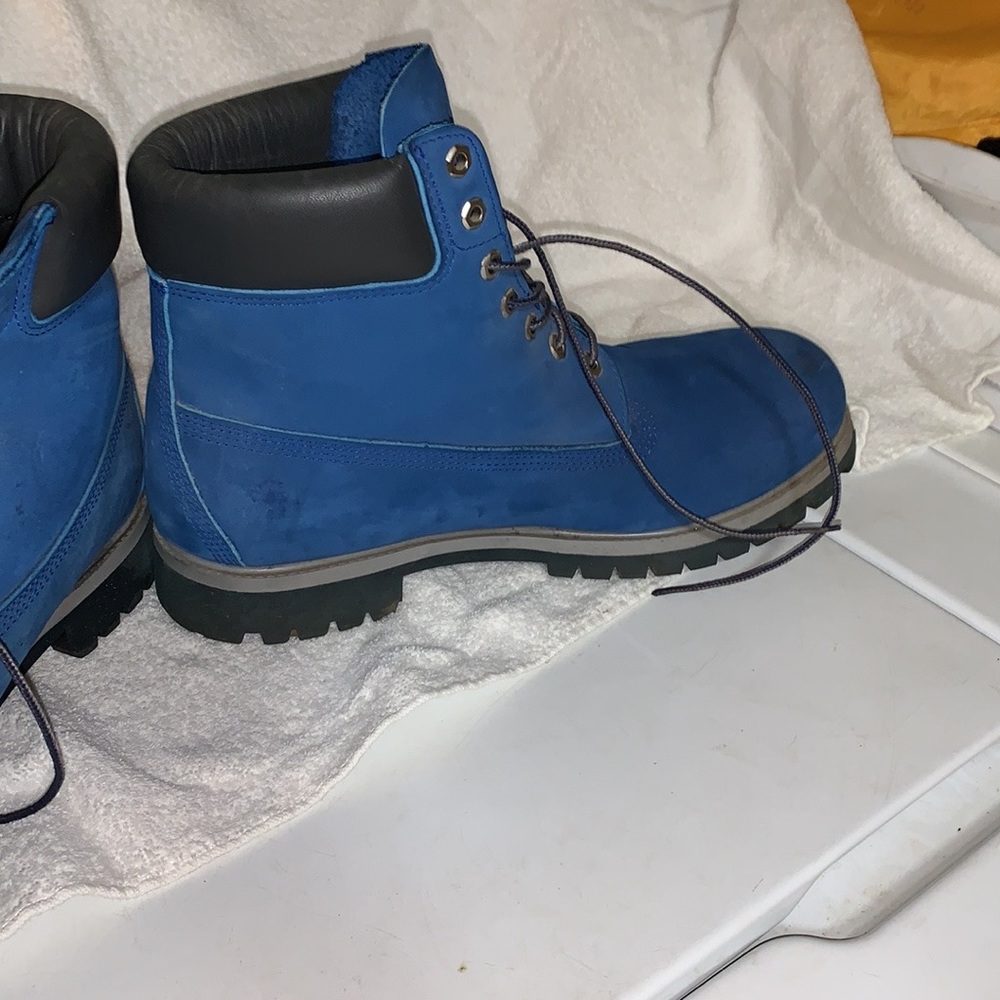 Men timberline boots. Size 12 med. used